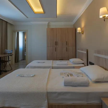 Hotel Karacan - Airport 3*