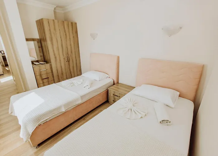 Hotel Karacan Park - Airport 3*