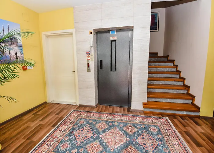 Hotel Karacan Park - Airport