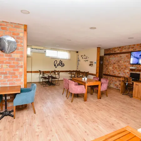 Hotel Karacan - Airport 3*