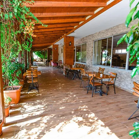 Karacan - Airport 3*