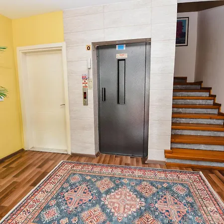 Hotel Karacan - Airport