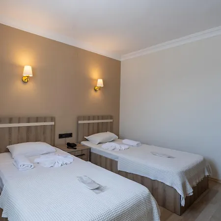 Hotel Karacan - Airport