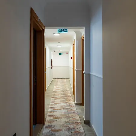 Hotel Karacan - Airport 3*